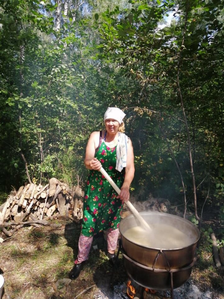 В деревне Якты-Куль состоялся праздник Семик-Яфрак