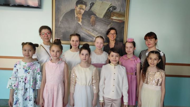 Победы воспитанников Азнакаевской детской школы искусства радует
