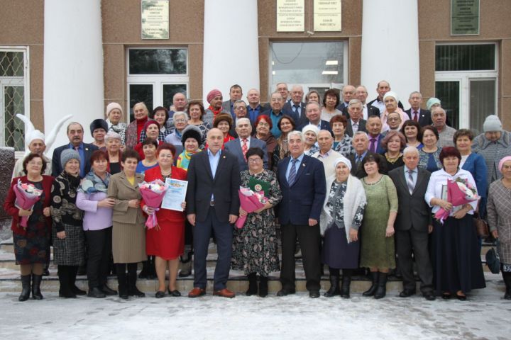 Азнакай ветераннары узган елгы эшчәнлекләренә йомгак ясадылар