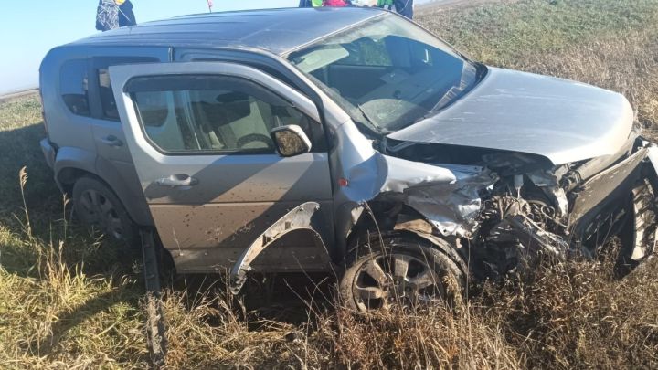 В Азнакаево произошла авария с участием двух женщин