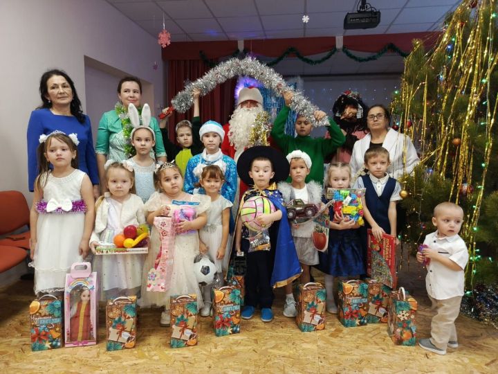Акция «Подари игрушку детскому саду»