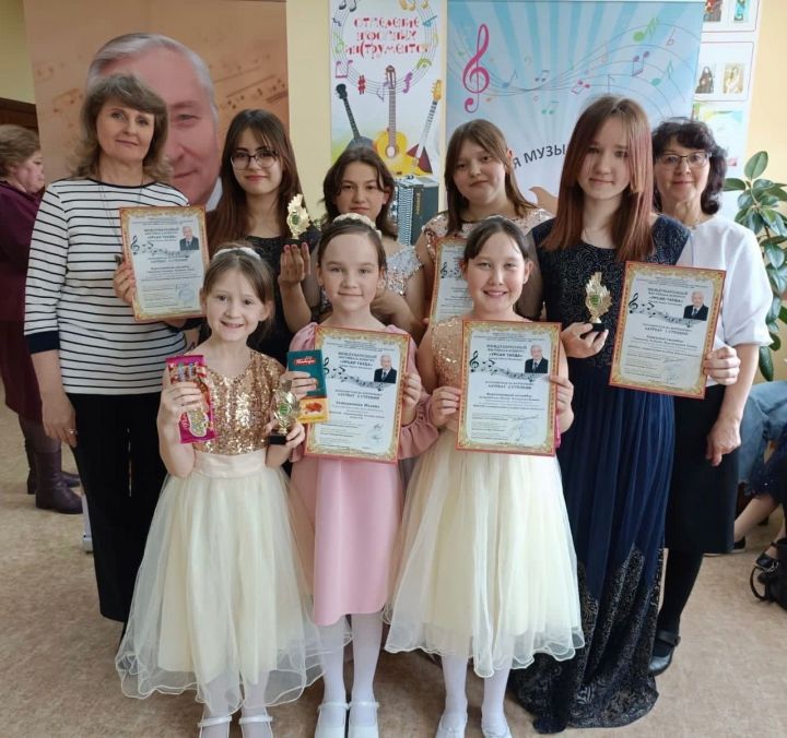 Азнакаевские учащиеся ДШИ вернулись с очередной победой