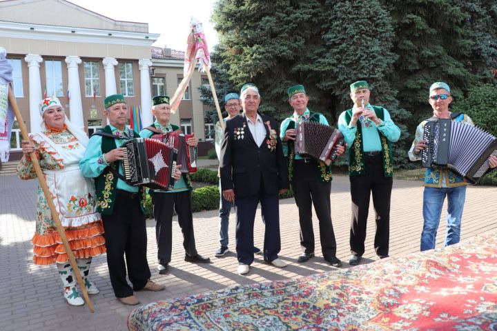 Азнакайда сөрән сугу йоласы дәвам итә