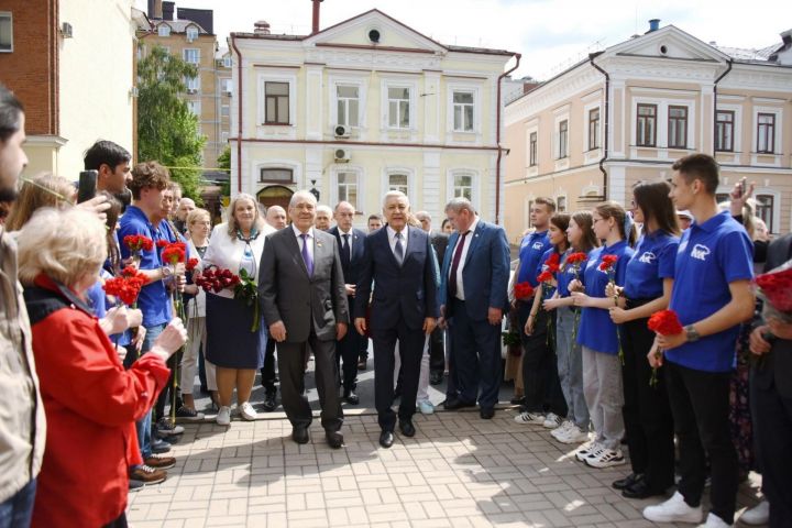 Азнакаевская делегация приняла участие в мероприятии по случаю Дня русского языка