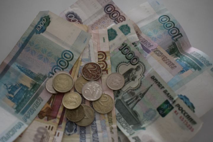 Азнакаевец «подарил» мошенникам 450 тысяч рублей
