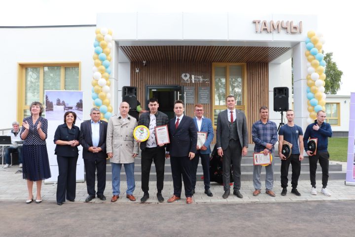 Мәлбагыш авылы балаларын заманча бакча каршы алды