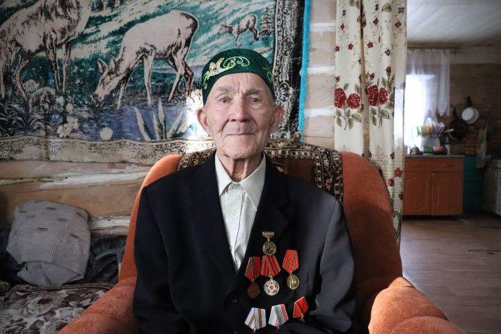 Азнакаевец Фагим Миннебаев отметил свой юбилей