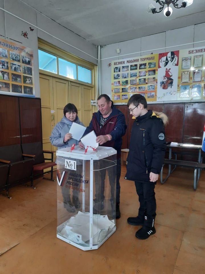 В Татшугане выборы проходят организованно