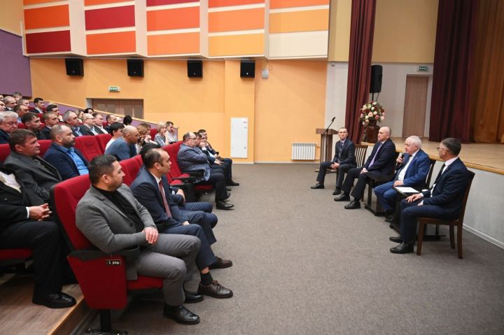 Азнакаевские нефтяники стали участниками большой конференции трудовых коллективов «Татнефти»