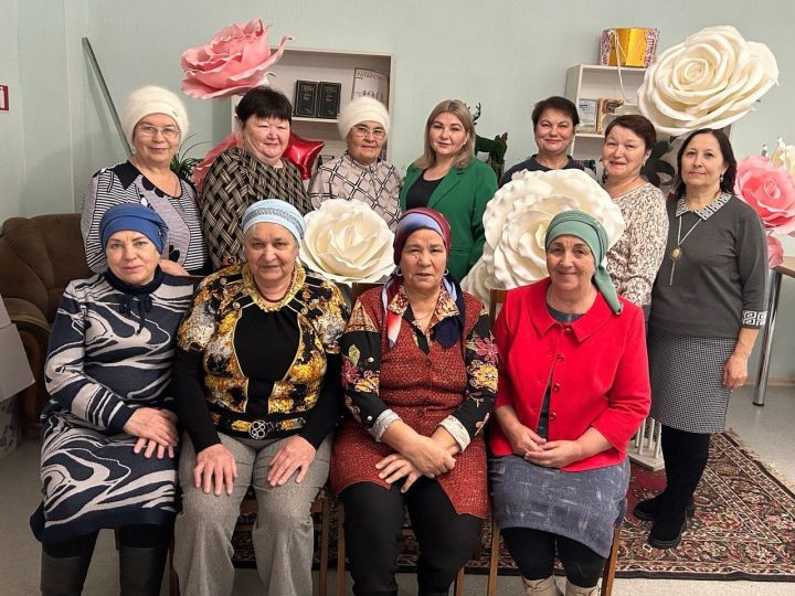 В честь Международного женского дня 7 марта состоялась встреча представителей волонтерских объединений Азнакаевского района