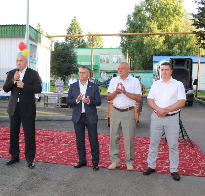 На улице Булгар в Азнакаево прошел Праздник двора