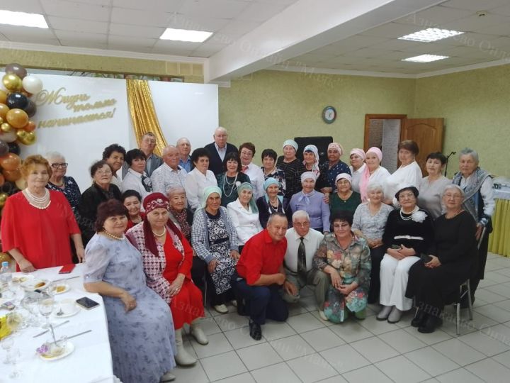 Өлкәннәр айлыгы уңаеннан ветераннарны хөрмәтләделәр