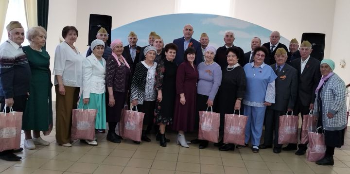 В Азнакаево состоялась торжественная встреча председателей Совета ветеранов
