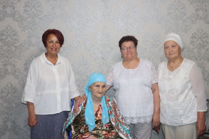 Ак әбиебез котлаулар кабул итте