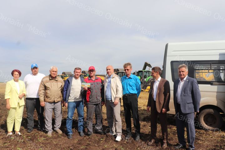 Марат Зяббаров совершил рабочую поездку в Азнакаевский район