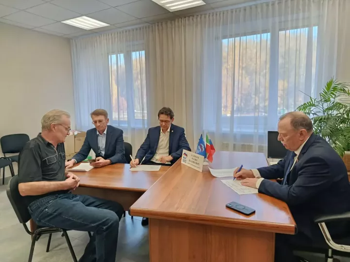Депутат һәр гозерне контрольгә алды