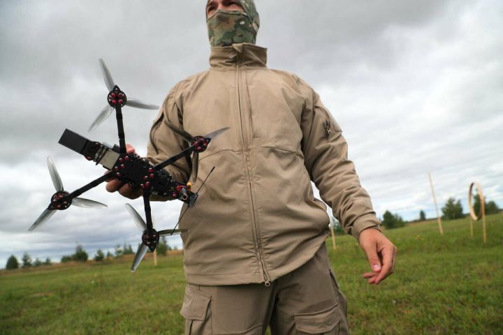 Студенты в РТ могут заключить спецконтракт на год в Войска беспилотных систем