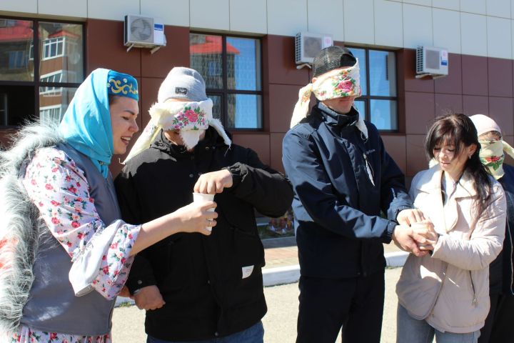«Карга боткасы»: азнакаевцы встретили весну по старинным обычаям