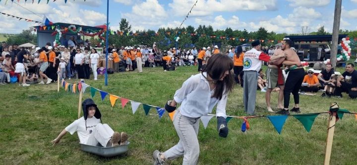 На Сабантуе в Куктяке и парились, и рыбу ловили