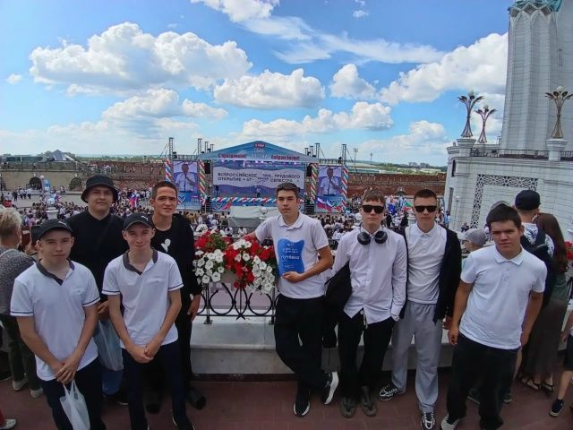 Студенты Азнакаевского техникума открывают трудовое лето