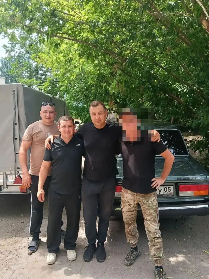 Азнакаевцы, мы вместе: посылки с теплом родного дома ушли на фронт