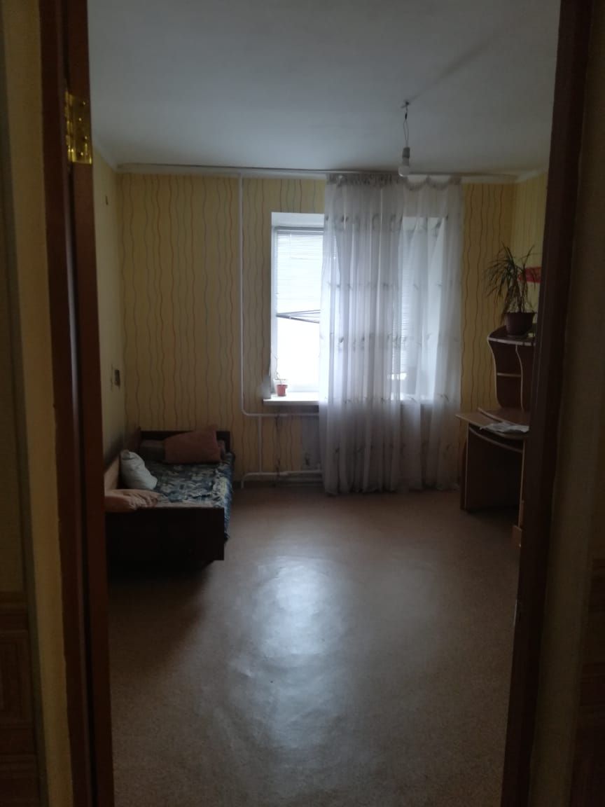 Продается 3-х комнатная квартира по ул.Валиханова, д.6, 5/3 этаж, 60 кв.м. [+12 ФОТО]