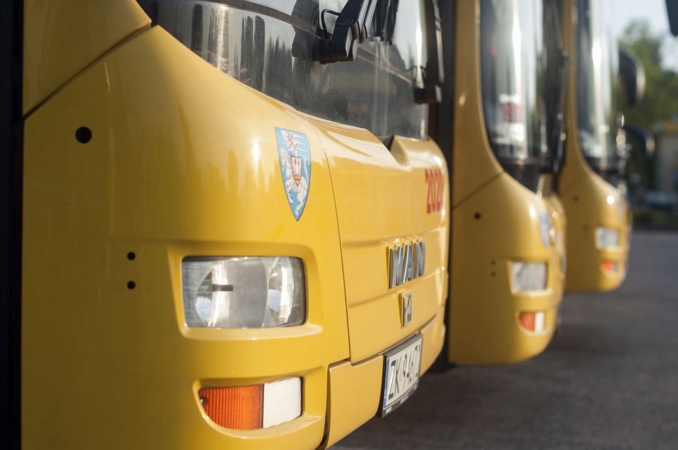 Осуществляет перевозки в Соль -Илецк на комфортабельных автобусах.
