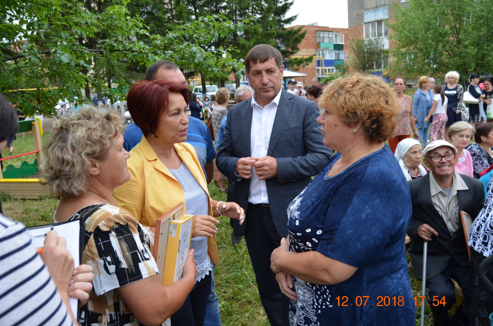 Прогноз погоды в актюбинском азнакаевском районе. Поселок Актюбинский Азнакаевский район. Глава Актюбинский Азнакаевский район. Татарстан поселок Актюба Азнакаевский район. П Г Т Актюбинский 3 садик.