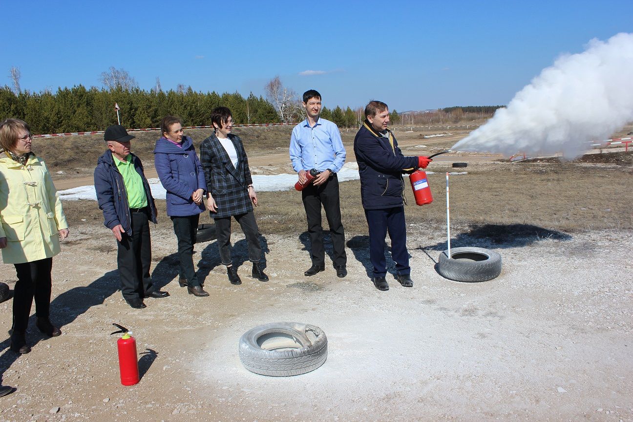 В Азнакаево проходят обучения по пожарно-техническому минимуму - ФОТО