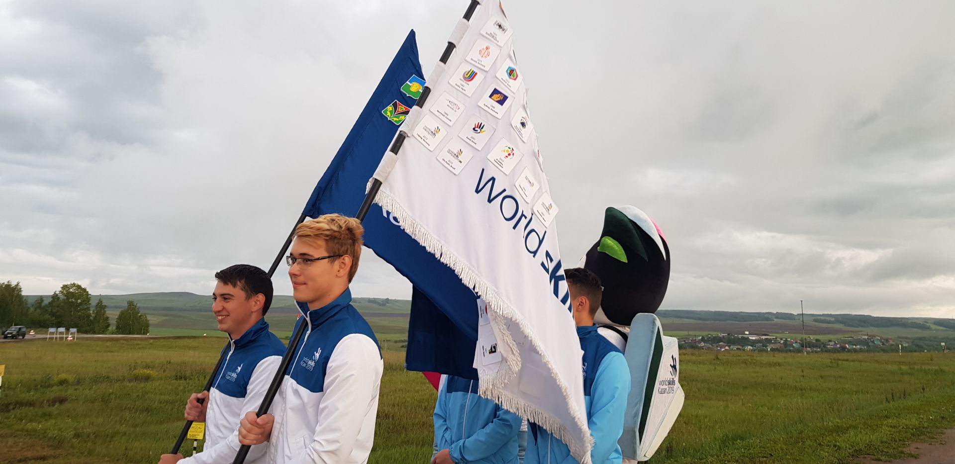 WorldSkills флагына Азнакай гербы өстәлде (ФОТО,ВИДЕО)