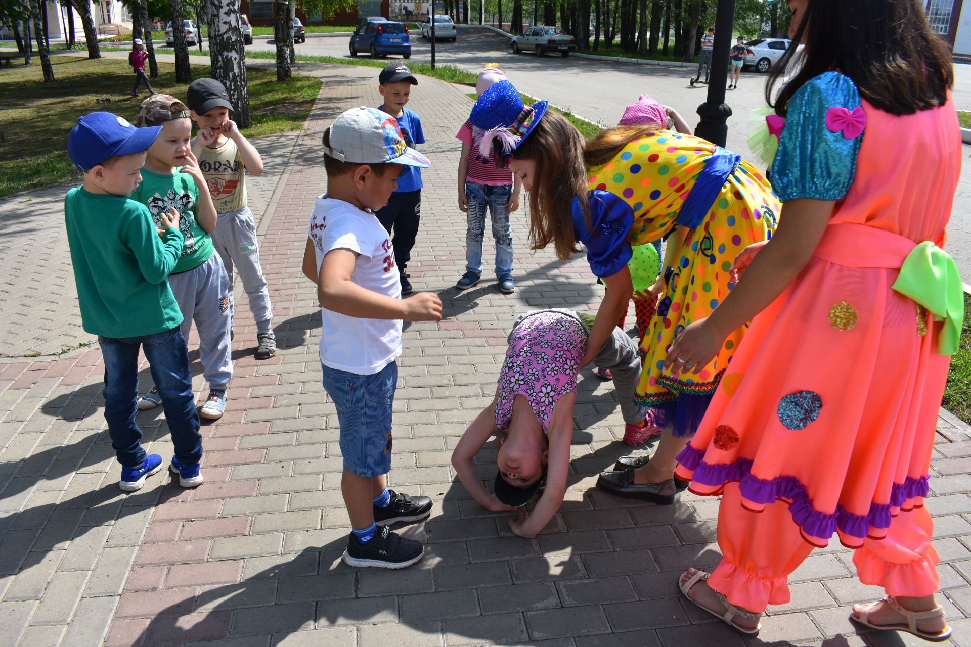 Как малыши встречали лето в Азнакаево