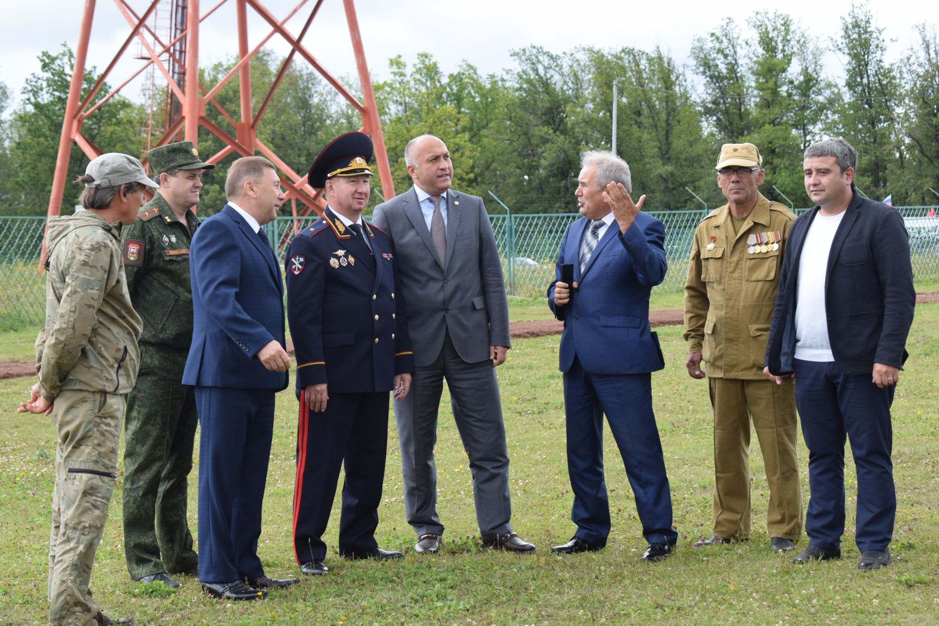 Азнакайда бүген берьюлы ике тантана: ДОСААФ өй туе үткәрде, “Родина” лагерын ачты (ФОТОРЕПОРТАЖ)