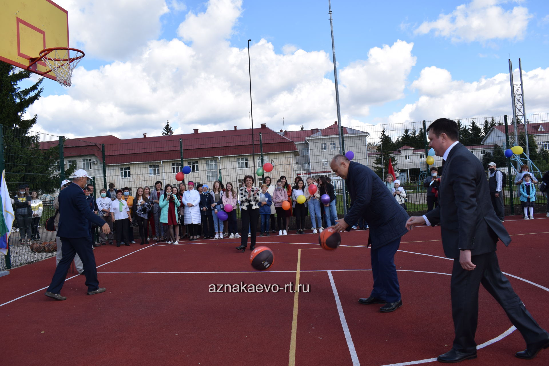 Азнакайда – Төзелеш, архитектура һәм ТКХ министры урынбасары