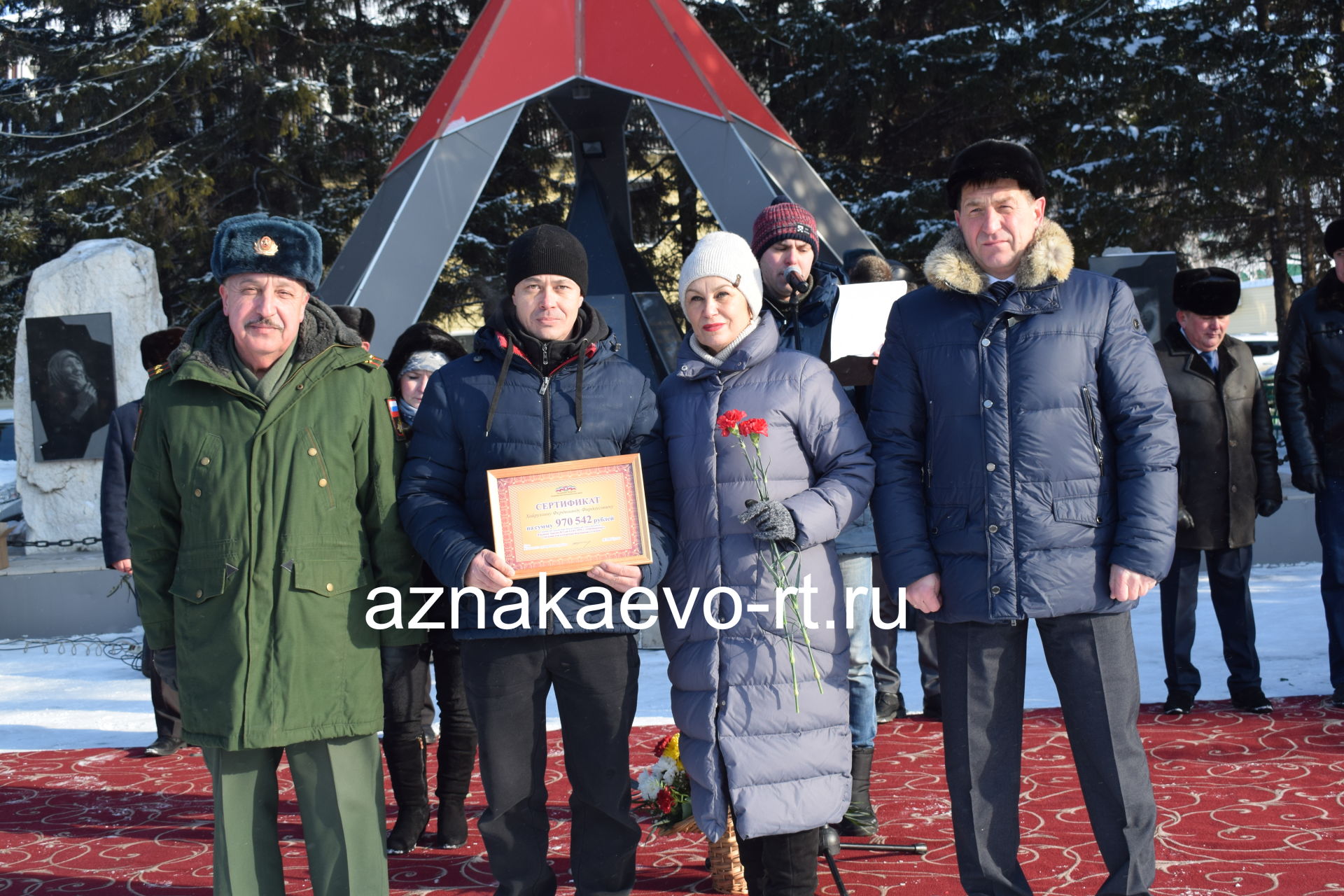 В Азнакаево прошел митинг, посвященный Дню памяти о россиянах, исполнявших служебный долг за пределами Отечества