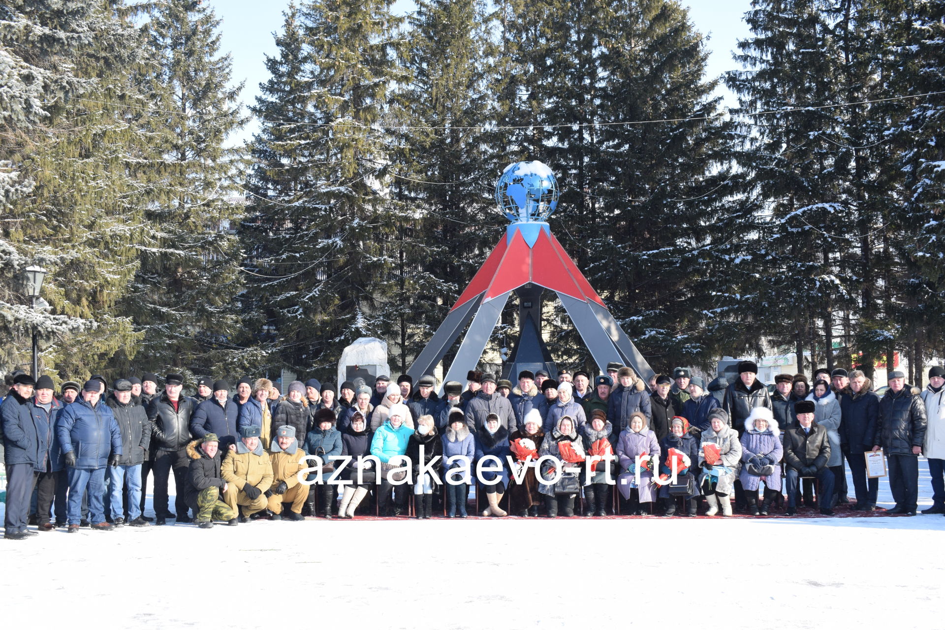 В Азнакаево прошел митинг, посвященный Дню памяти о россиянах, исполнявших служебный долг за пределами Отечества