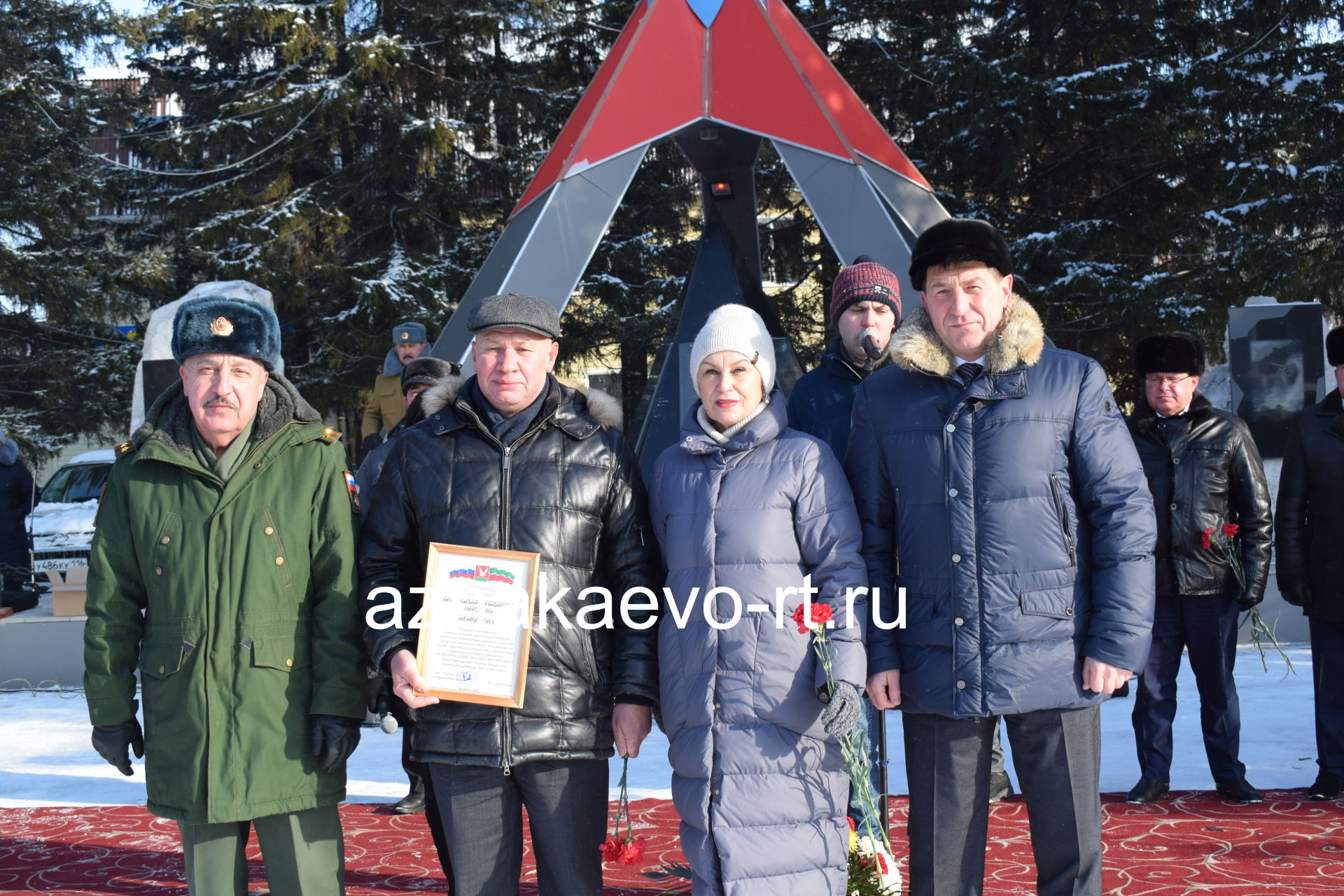 В Азнакаево прошел митинг, посвященный Дню памяти о россиянах, исполнявших служебный долг за пределами Отечества