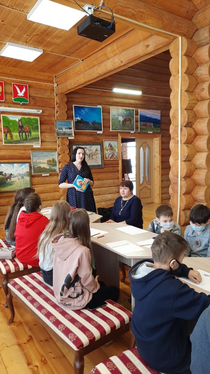 В краеведческом музее состоялась встреча местных поэтесс с детьми