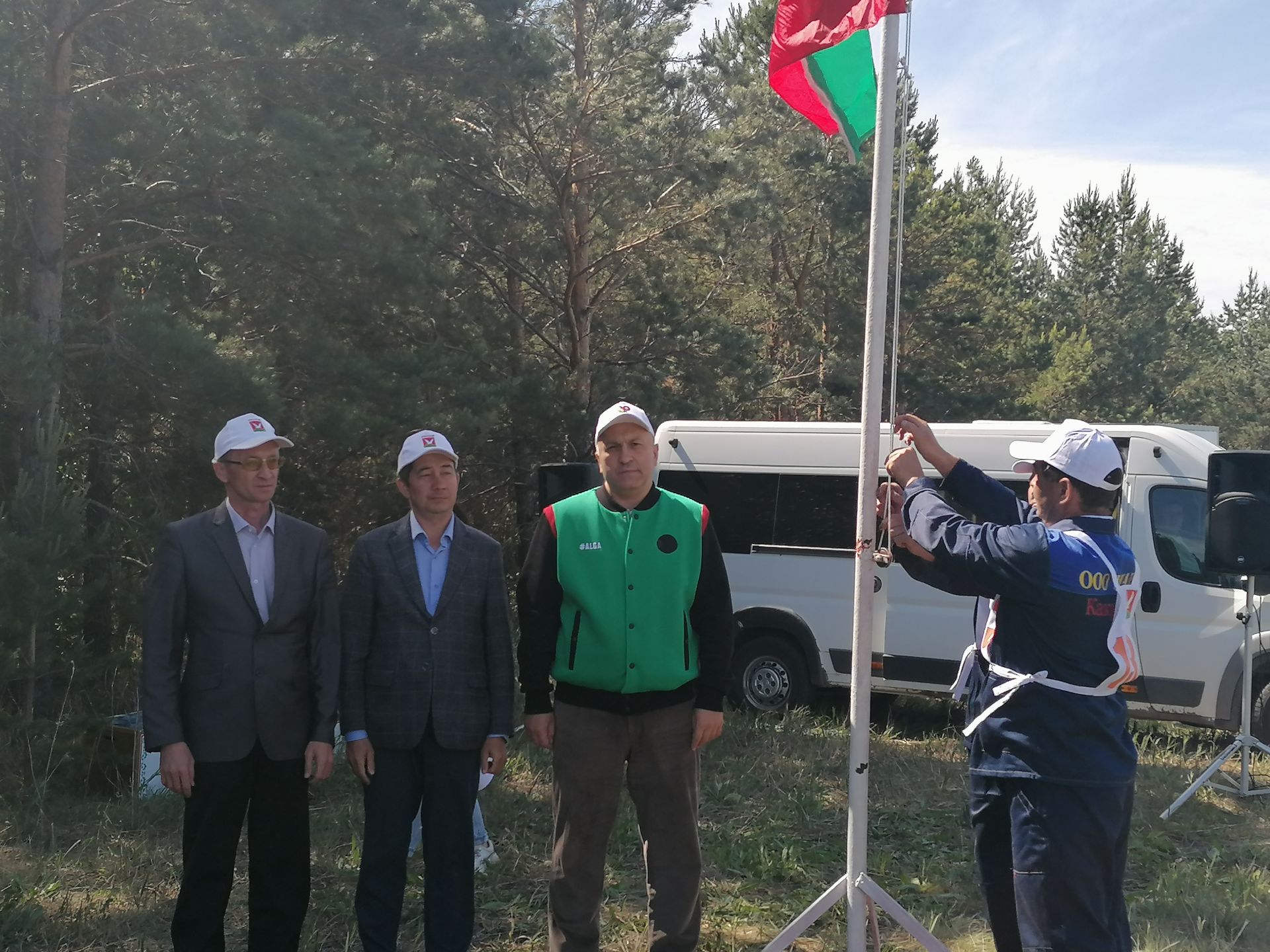 Азнакай районының алдынгы механизаторлары һөнәри осталыкта көч сынаштылар