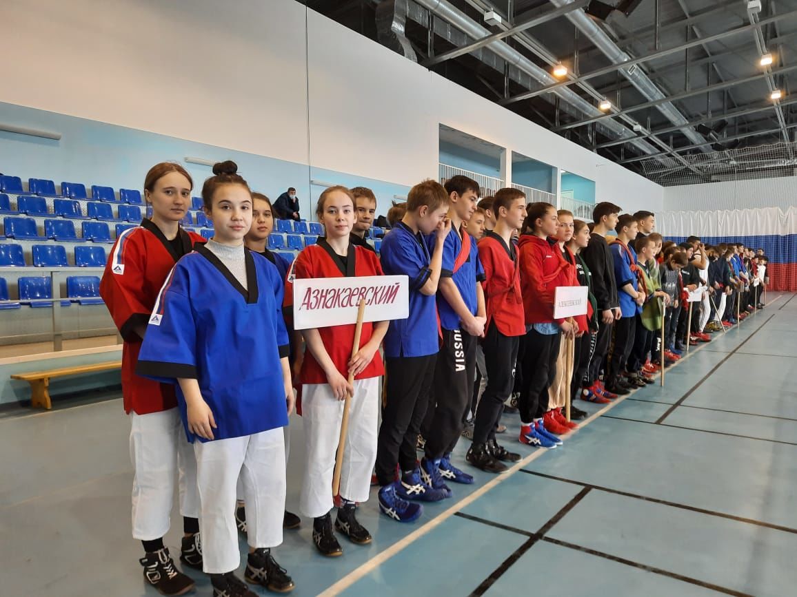 Азнакаевские девушки участвовали в Республиканском турнире по борьбе на поясах