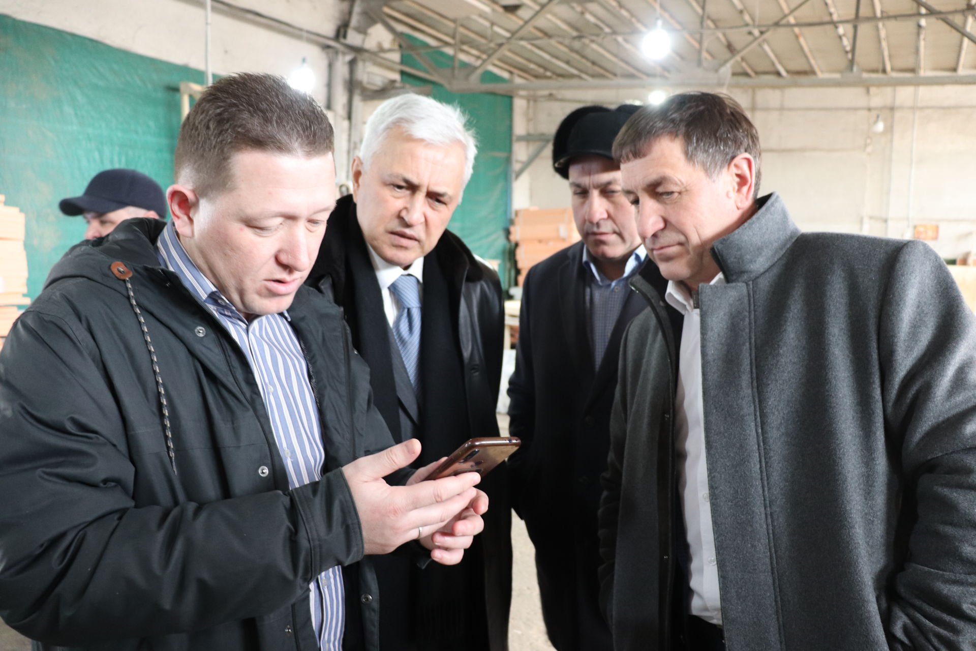 Депутат Государственной Думы РФ ознакомился с деятельностью промышленных площадок в Азнакаево