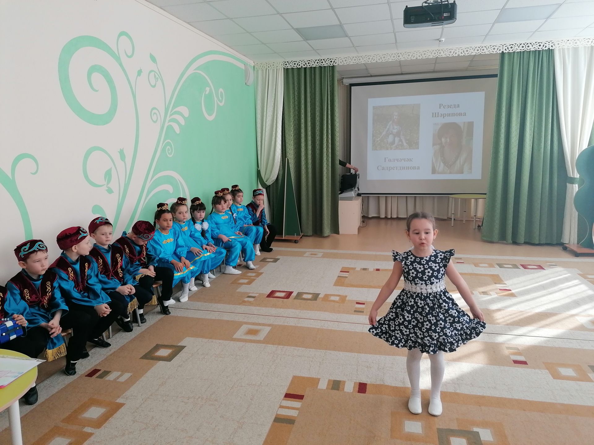 В Азнакаевском детском саду “Алтынчэч” прошел праздник поэзии