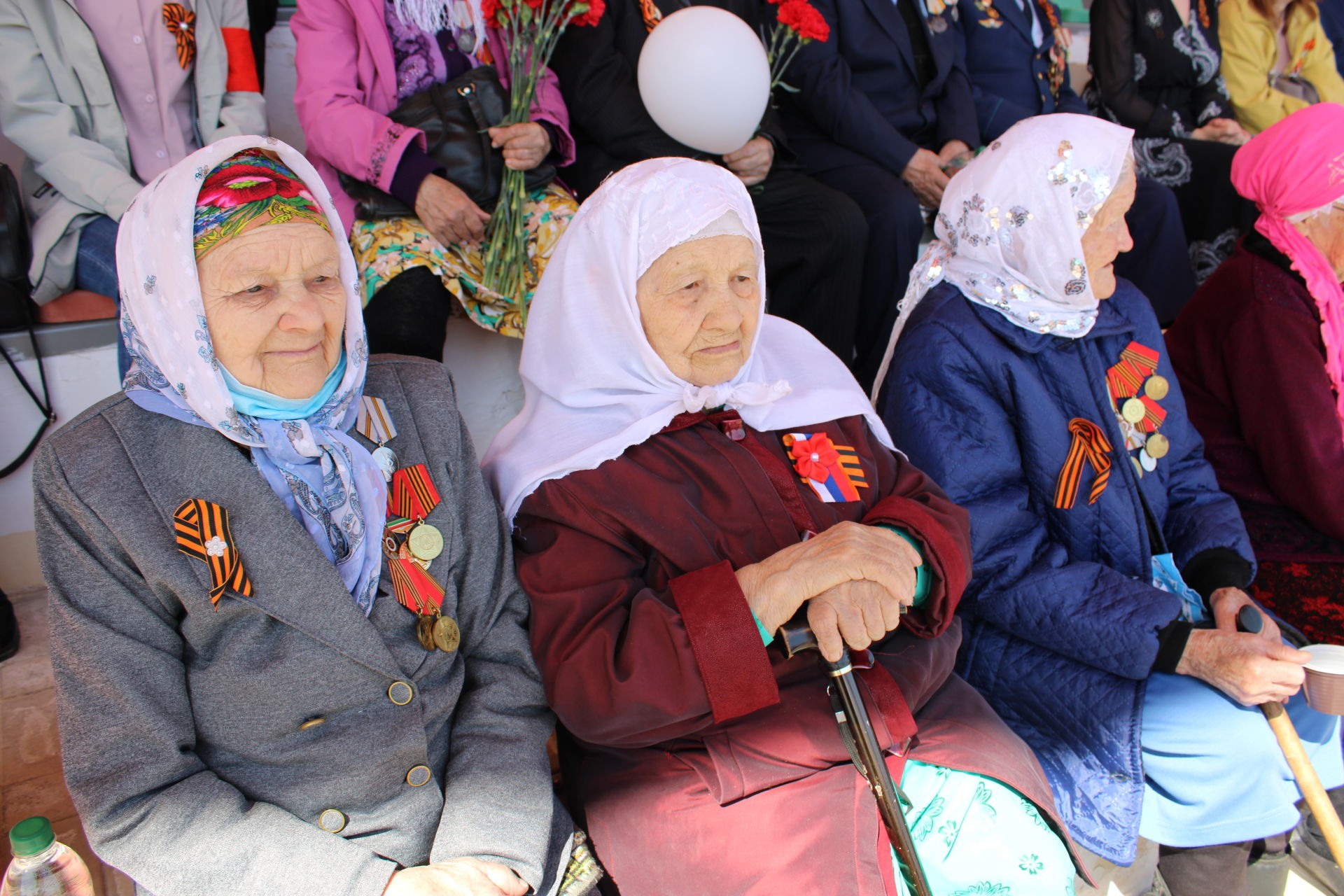 Помним и гордимся: в Азнакаево отмечают 77-летие Великой Победы