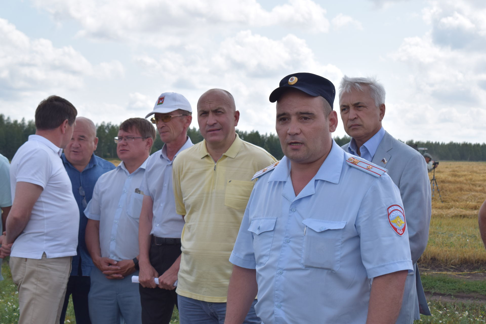 В Азнакаевском районе стартовала уборочная кампания