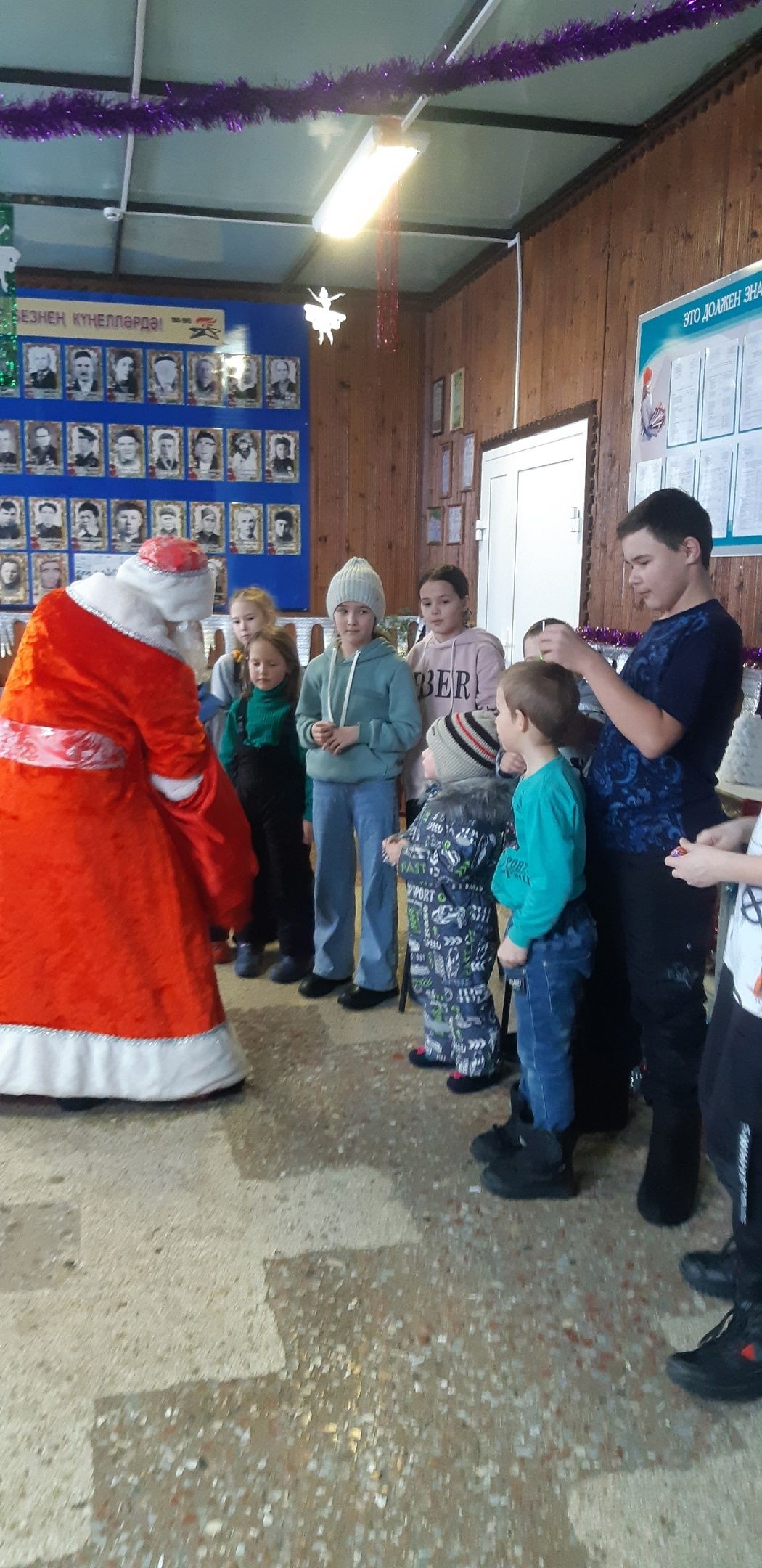 В сельских домах культуры Азнакаевского района прошли новогодние забавы для детей