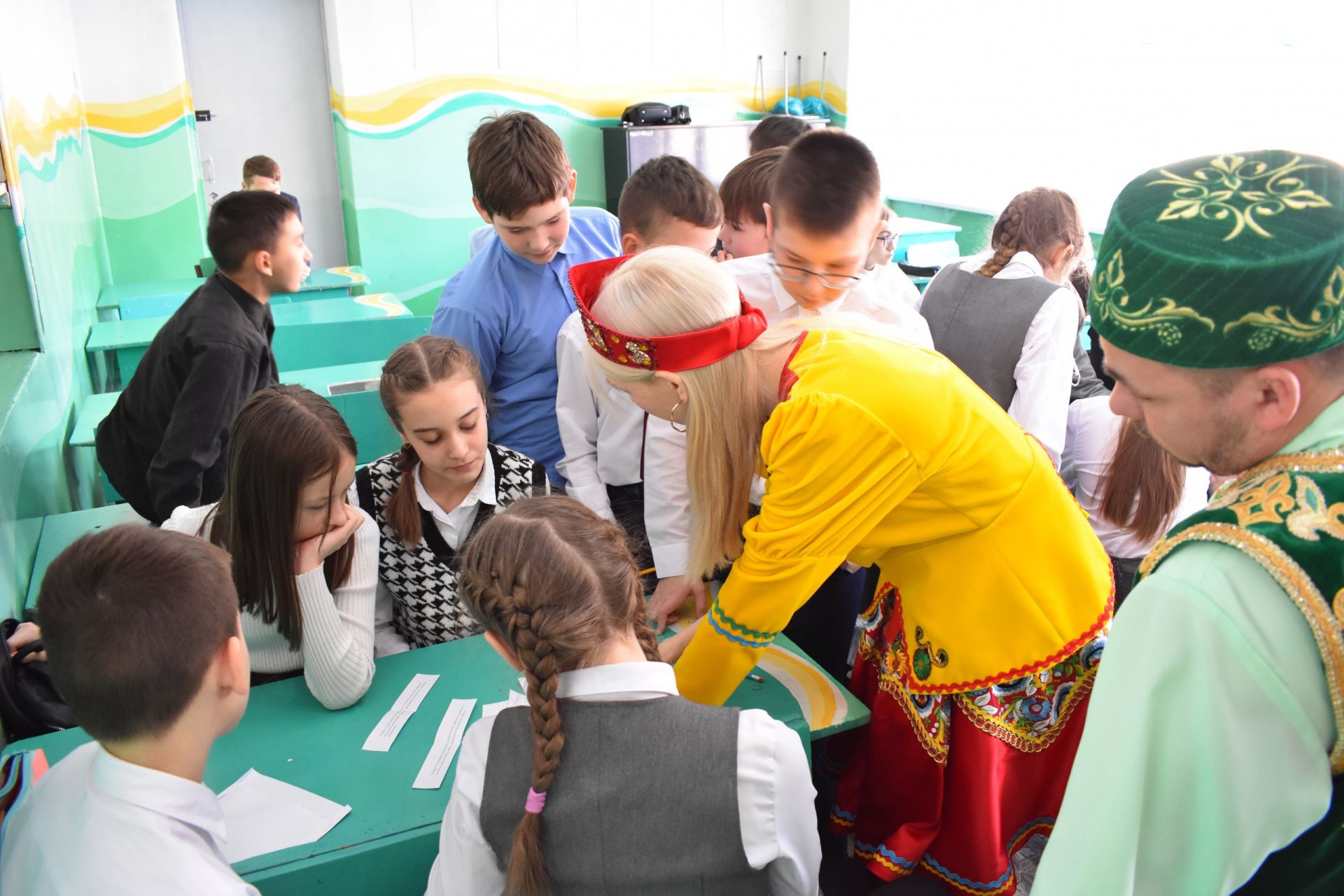 В азнакаевских школах проходят уроки дружбы и согласия