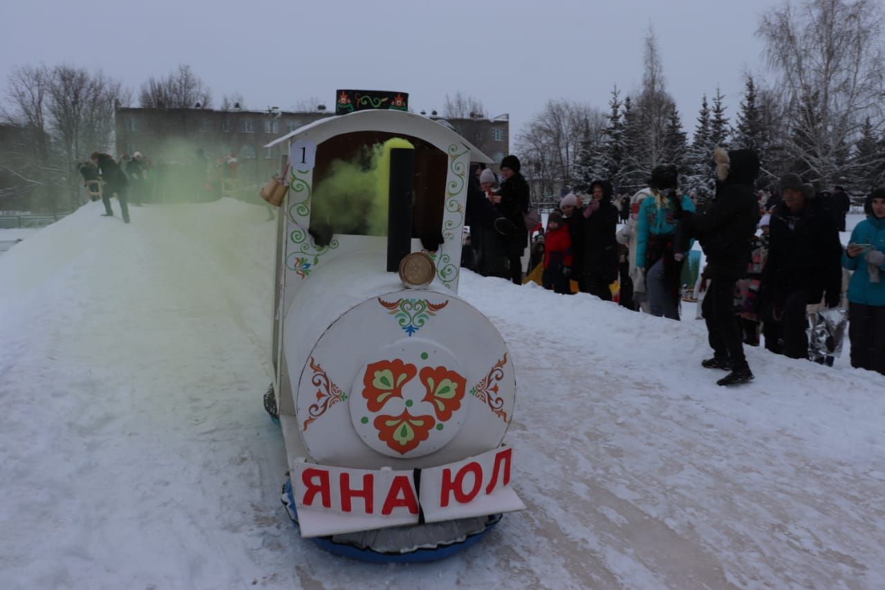 Азнакайда креатив чаналарда узыштылар