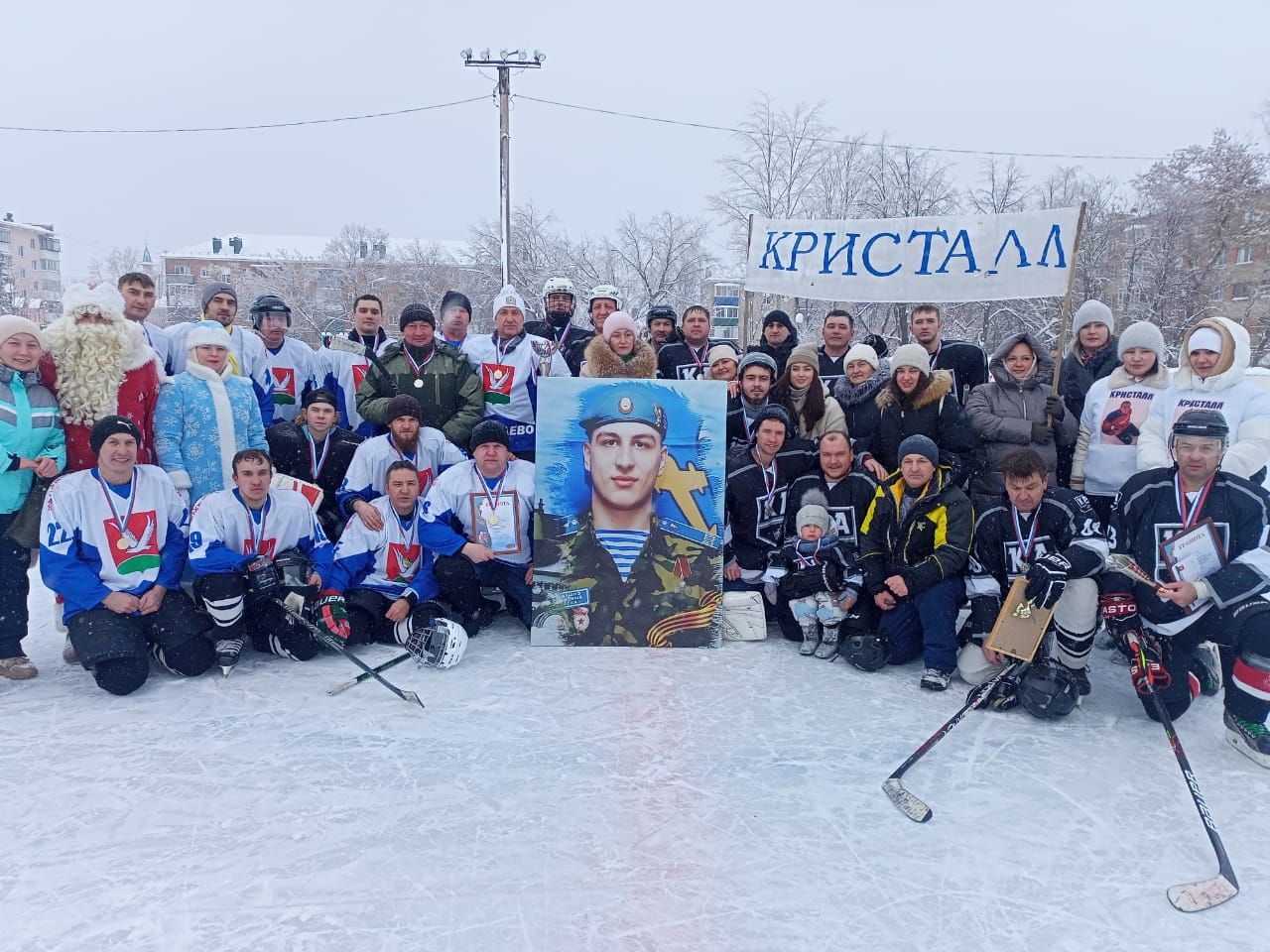 В поселке Актюбинский прошли соревнования по хоккею