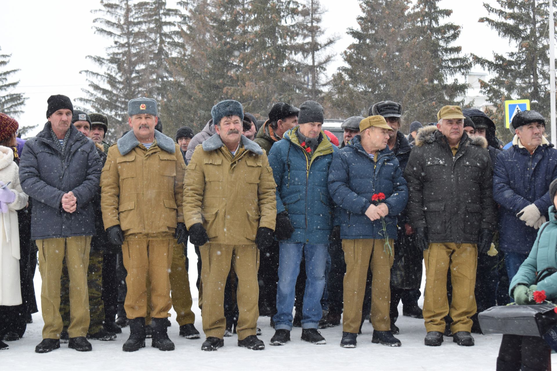 В Азнакаево отметили День памяти воинов-интернационалистов