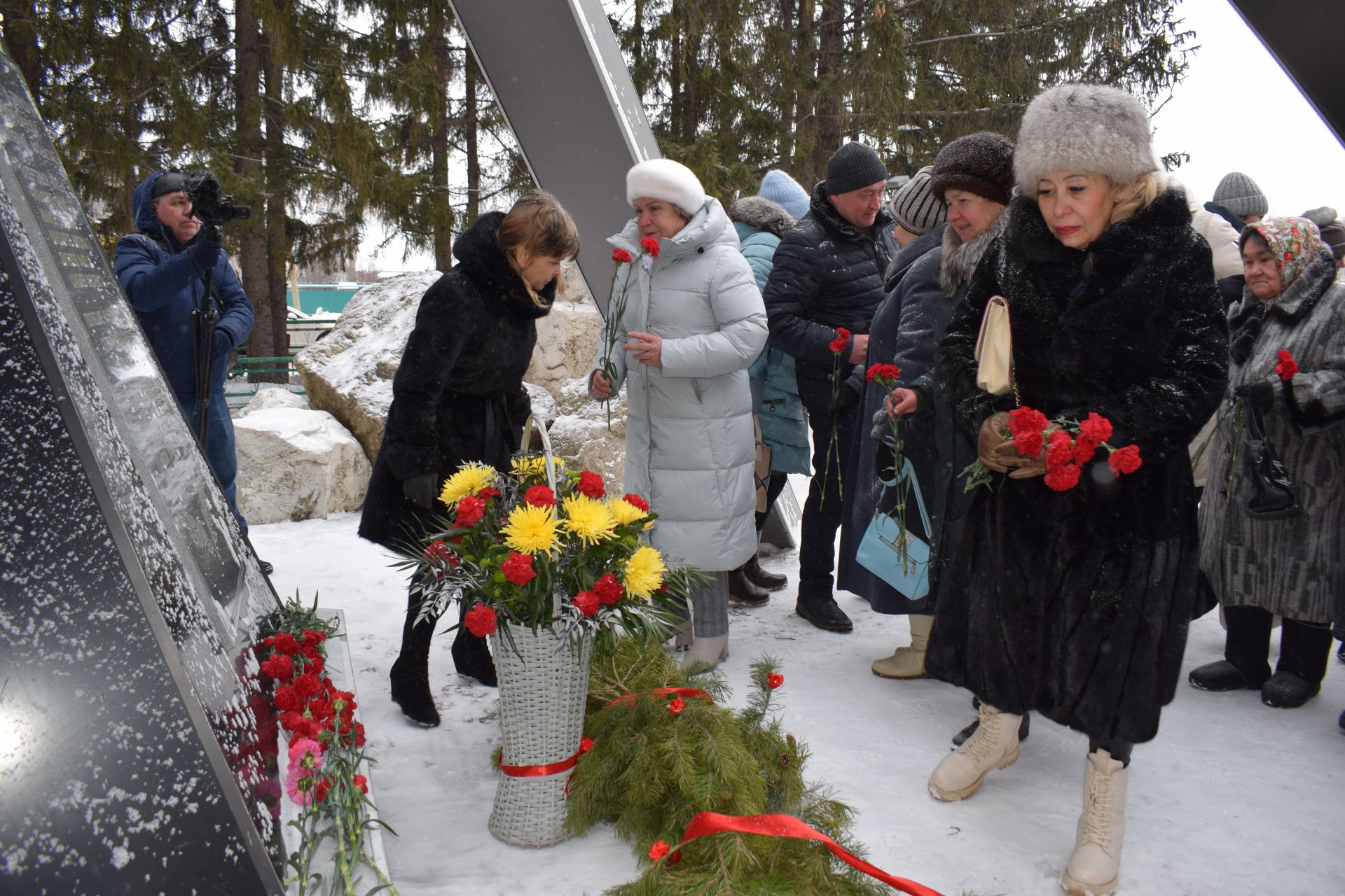 В Азнакаево отметили День памяти воинов-интернационалистов