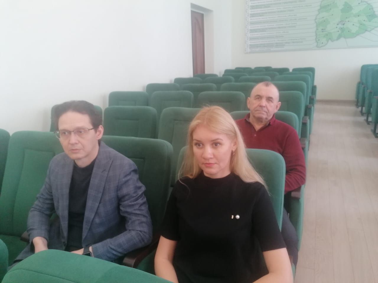 Азнакайда хезмәт урыннарында иминлек хакында сөйләштеләр